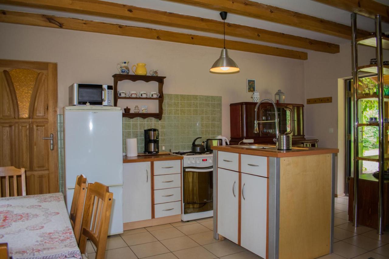 Gospodarstwo Agroturystyczne Nad Jeziorem Wsrod Lasow Lipnica  Exterior photo
